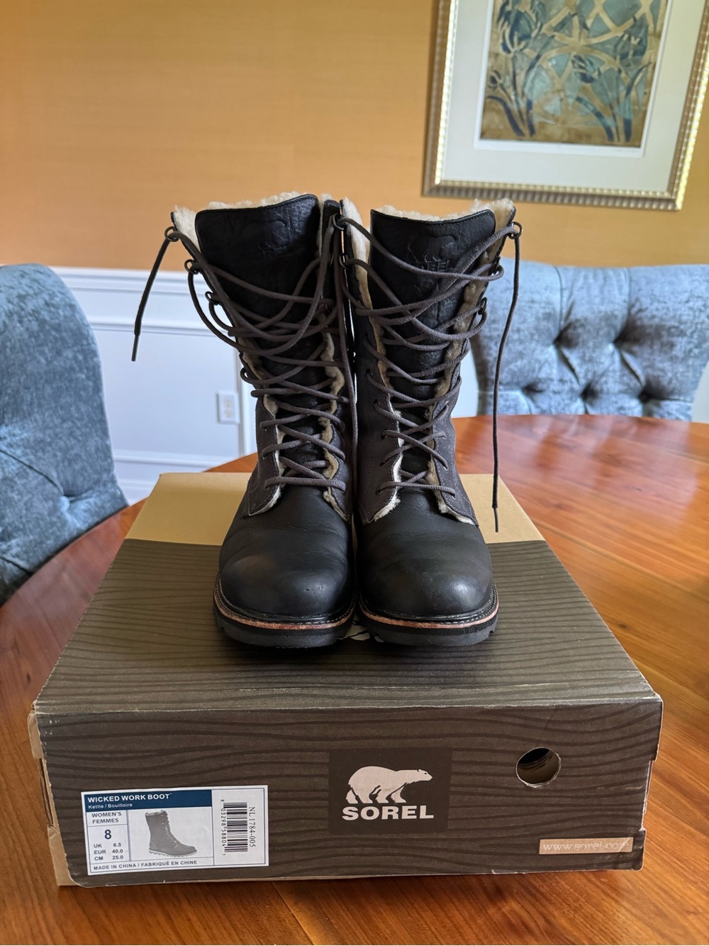 Sorel Black Leather Lace-Up Boots with Shearling Collar